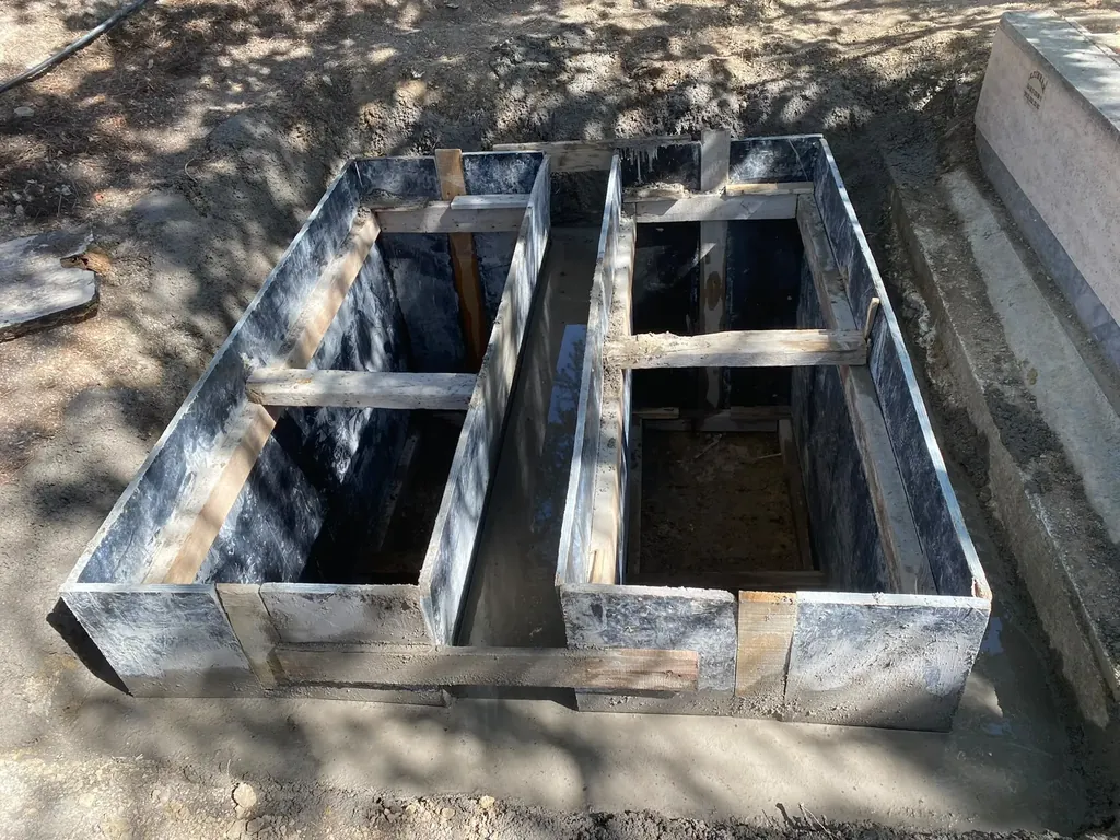 Beton hazır kabir kalıp ve montaj çalışması 12 — Mezarcı İsmail, Ankara