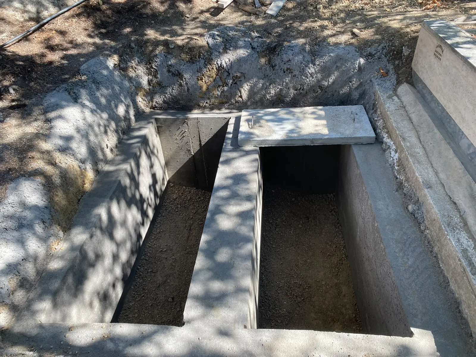 Beton hazır kabir uygulaması 15 — Mezarcı İsmail, Ankara