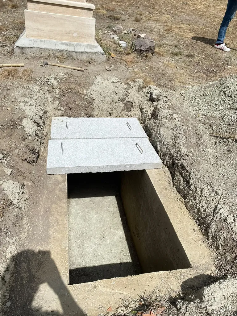 Beton hazır kabir uygulaması 30 — Mezarcı İsmail, Ankara